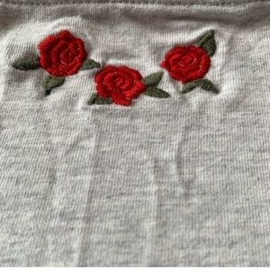 Garage Grey tank top with three red roses size medium